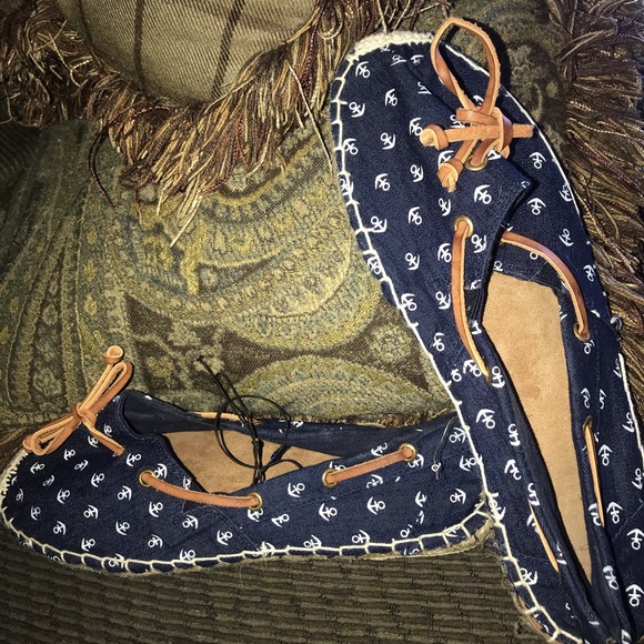 Cute Nautical Shoes - Picture 1 of 3
